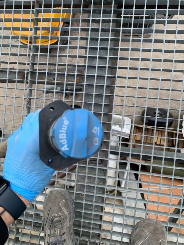 4ecf0e40a6db472803bf6956e5fc54ea