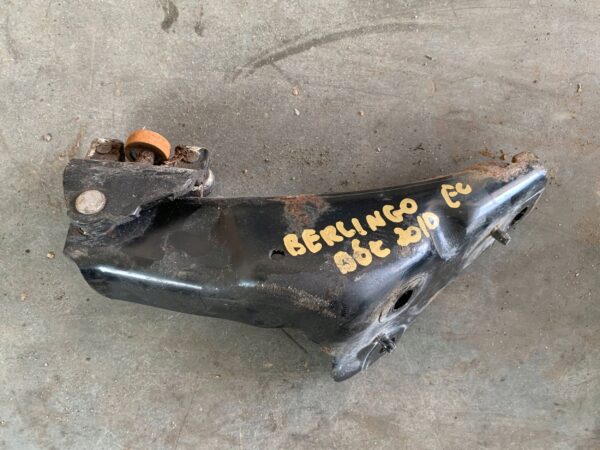 3d7f8562db33ef591475b0e9dffd8a24