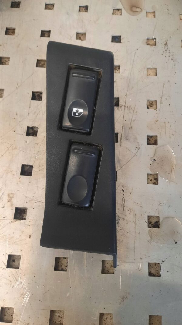 0922d51f6ee5931e729fc8666d762fb8