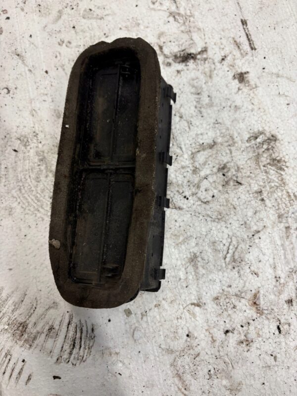 9bdb239858ca617f34ca368252310ea4