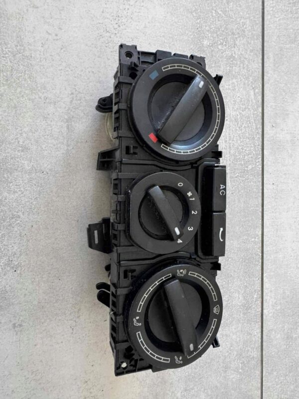 fd21948699015b3988331c1de9ee7a08