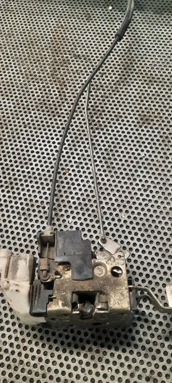 9d1f2cfbd80bb48812e3956a5aeffc3d