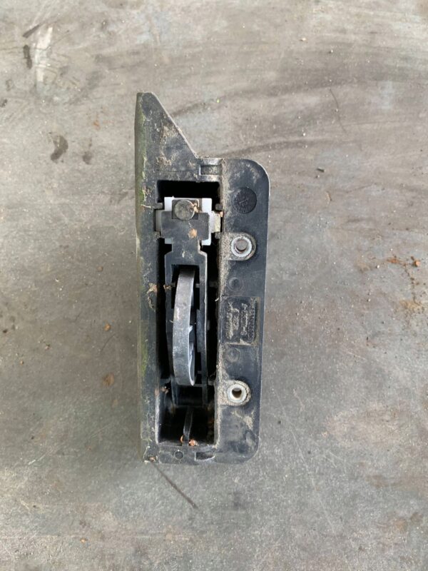 40fef301e1854c98a20aaea412596253