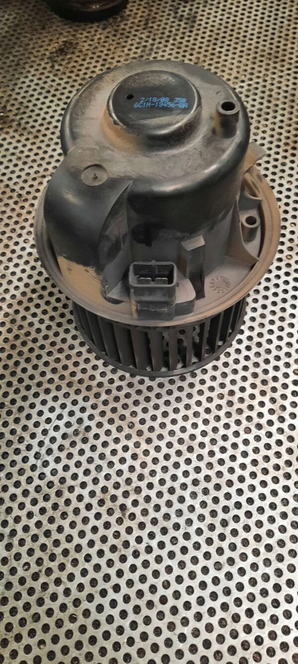 1bf307e7affdf70713de76b8348980ee