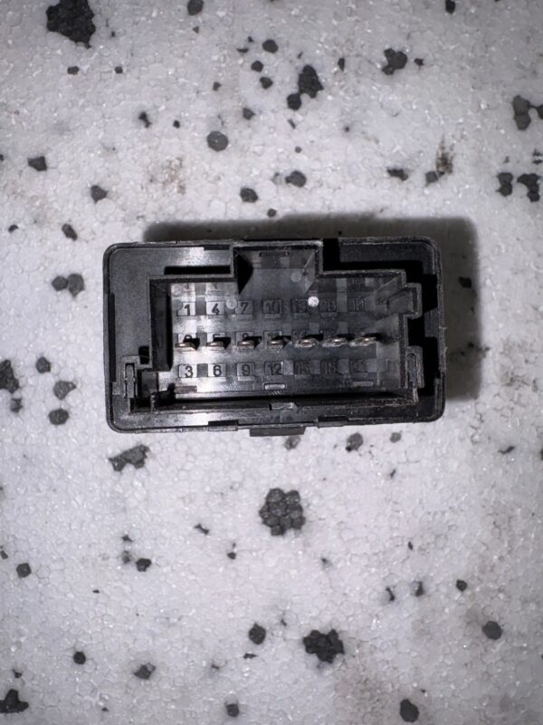 f0f91eca2d108ae39c6c38b212f67182