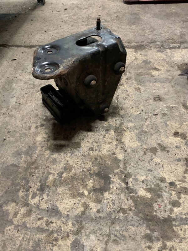 4bf34d2f8f24220c77f9e95f76c8990e