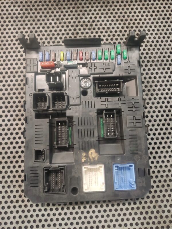 7f1e06af44d5925e603083736ff5f6c0