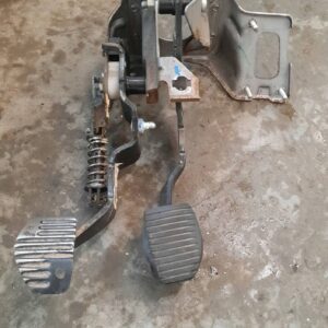 dc3e37b9c9c4613e2ba77a21b1445fe1