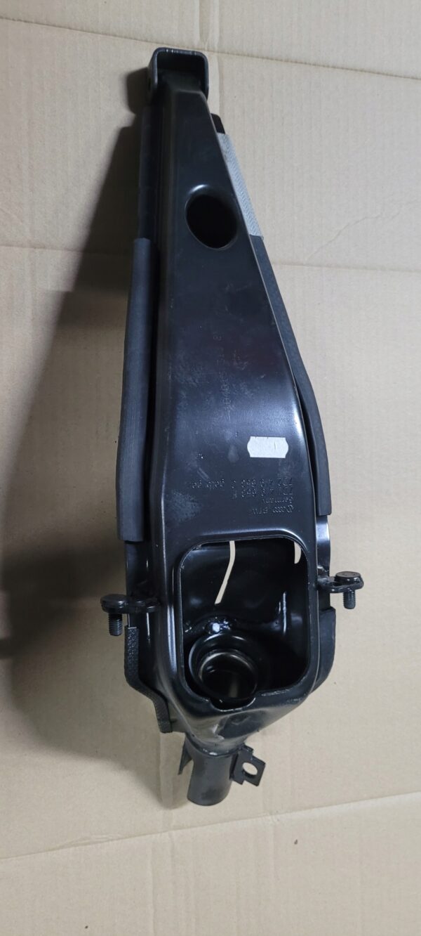 efb95a39528d4b73f467c1550bce6cbf