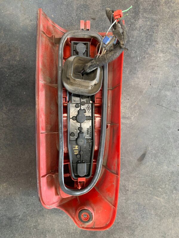 7181985da34435a6154a23fa22731834