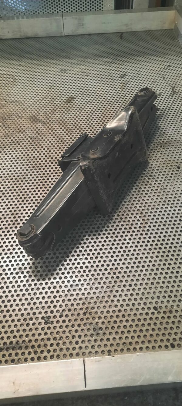 46a5494ac3f28bd3b8c6e16b3e00743f