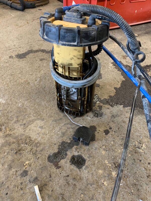 aa9c1817d03210038d6fb298536c3bf2