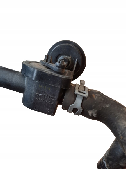 7203ca4dda70572808f7f0a2bfe99063