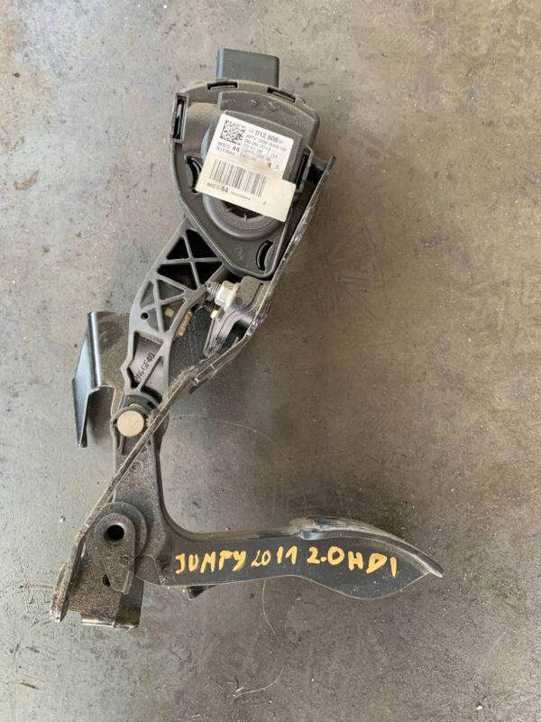 d3fa3ce50a0fdd8d871bd51d811c37e4