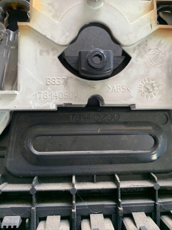 f0e151462e8151bcbb49af7c8ec06c79