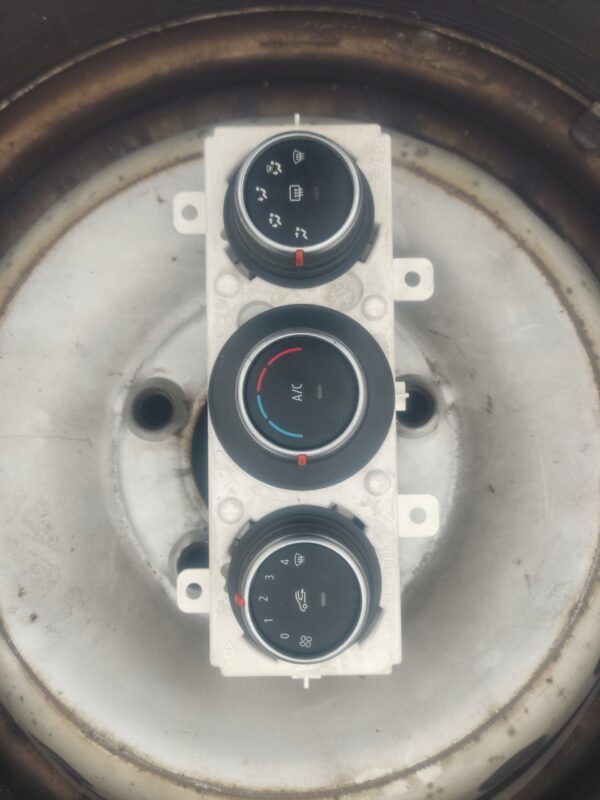 51b54550d5cdaf57cb867697d3fcfbea