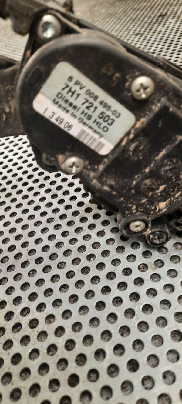 cc416aed346a0060f2acc013808bf1b6