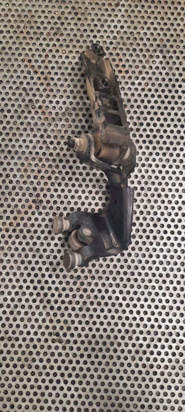 62e4a8346cee299fd6a1f2b29d243806