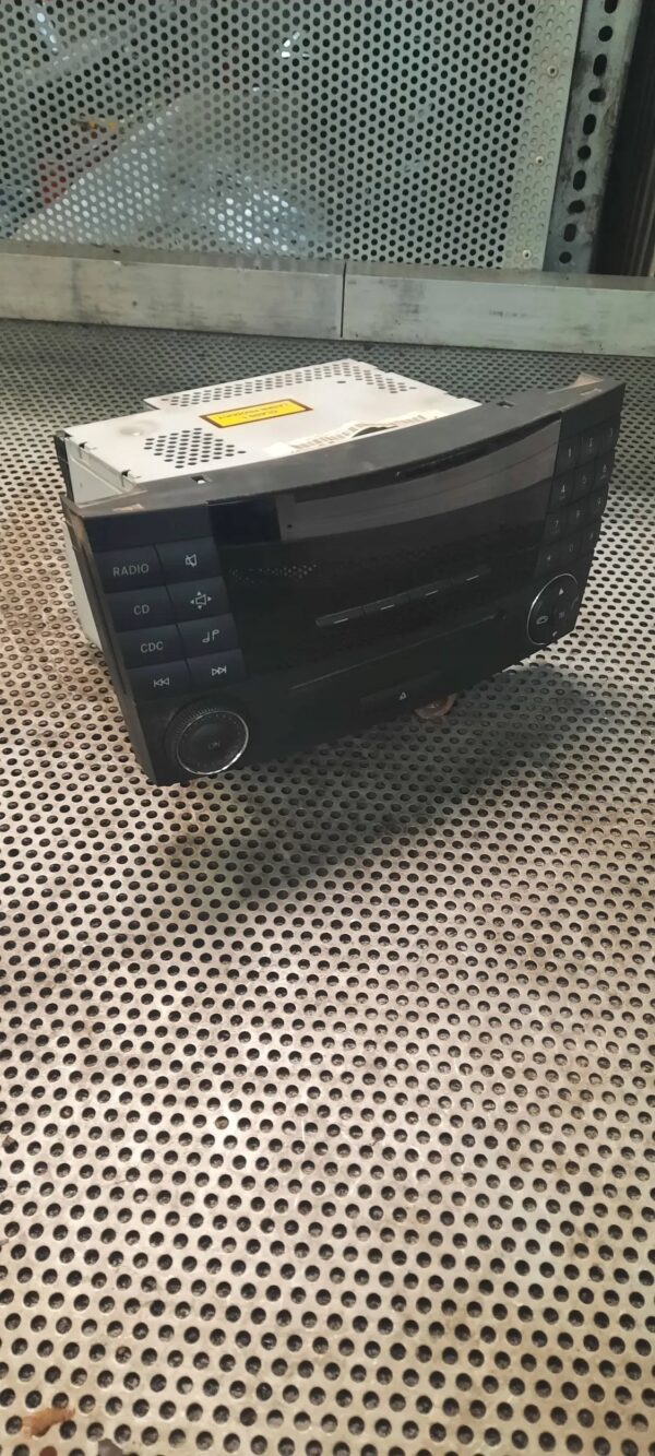 9c1d411207ff295e417844e94633cb76