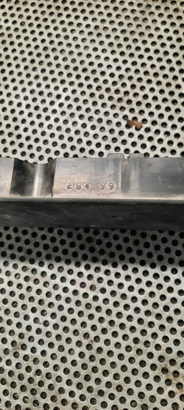 3fb257a0728ecbd1e0cc60f42665af1b.jpg d3e050bd4ca59311132798003680b367