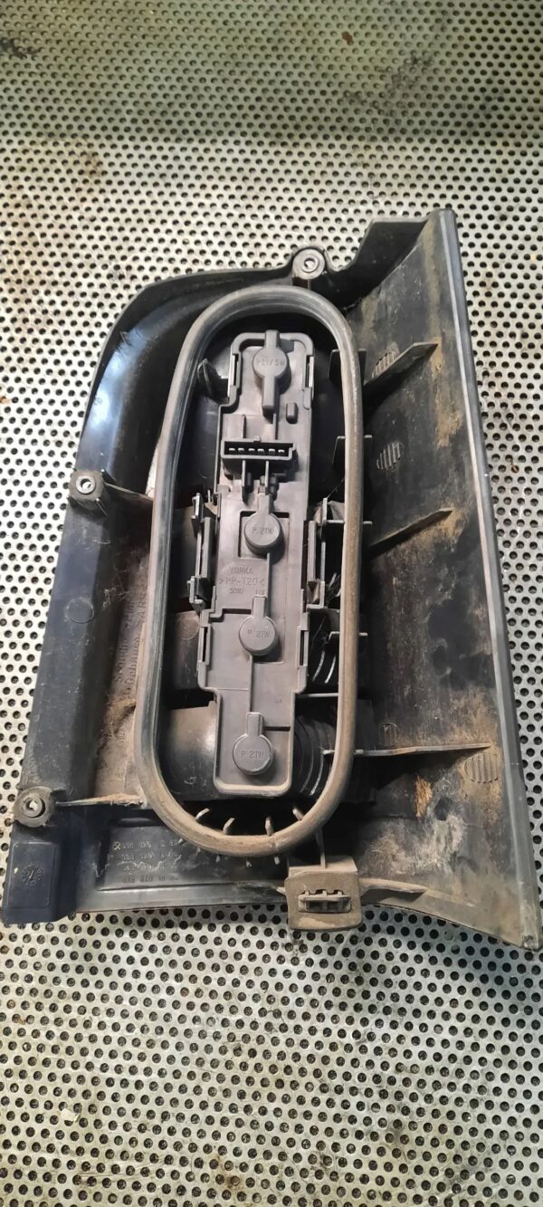 4af44454fccd239c2b71879a72d52409