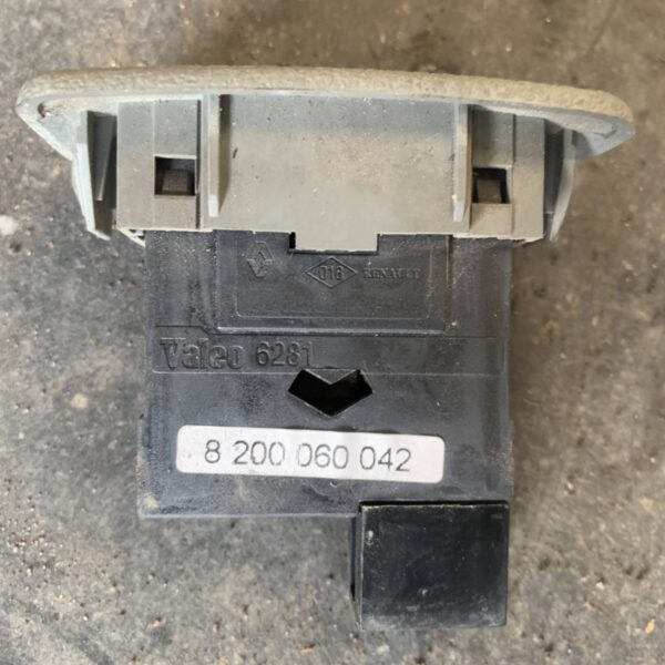 940d9aeb5aabaae11e13b9ebf3947730