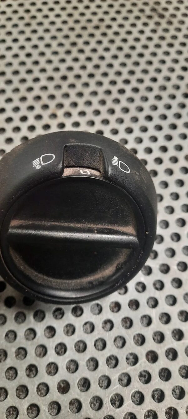 3dd640c0b1b220d406a1d708b5de97f5