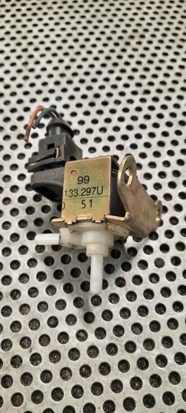 bd9367dc9c9378e2e3f3f3eb7cccea18