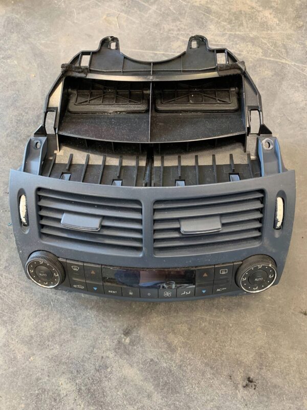 7a0df11c5a4936e651f3ad3807daf2f3