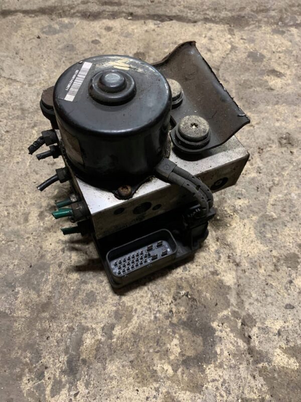 15ee77a0db6ae659f1247596b5cf1f0f