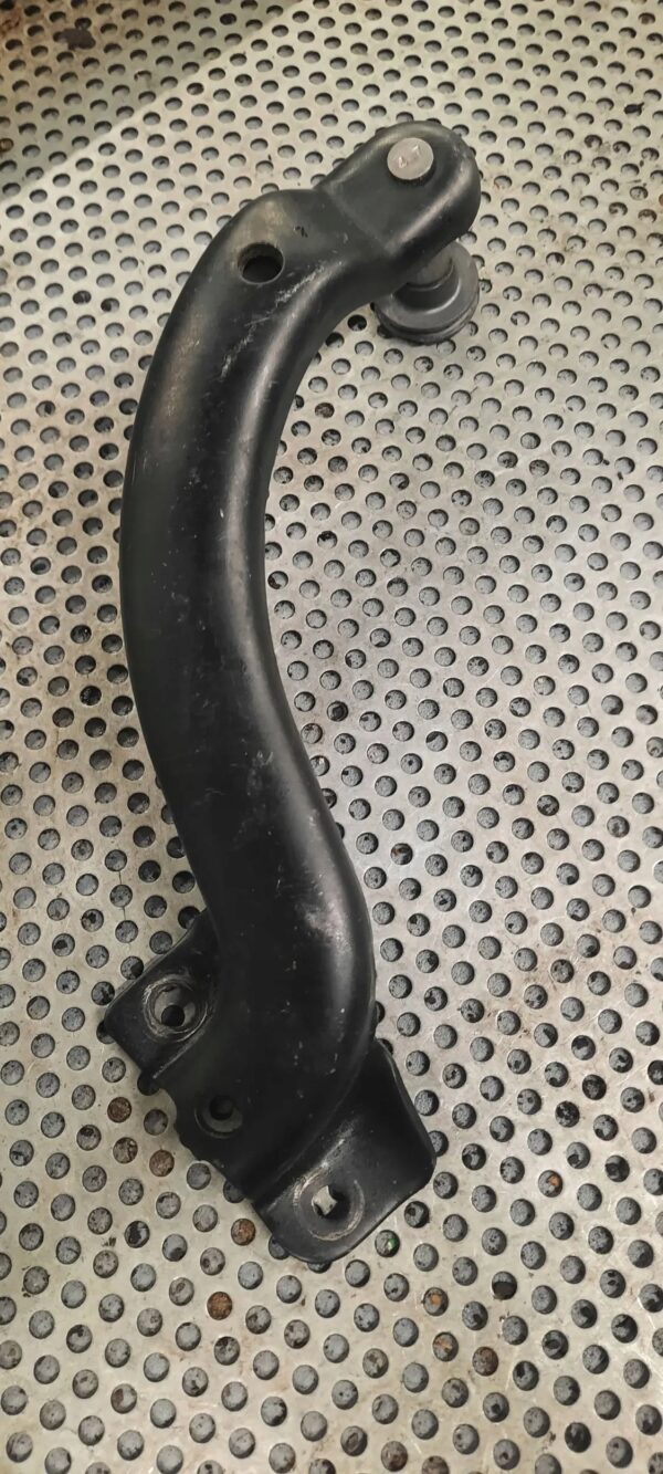 3ce81cf50a933fab554503814e3404b8