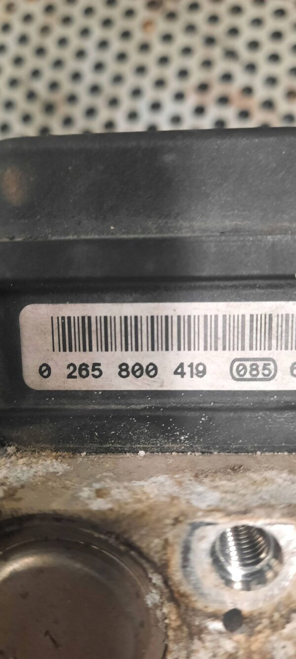 b6c1d821826c4c64096f512f1f9506d1