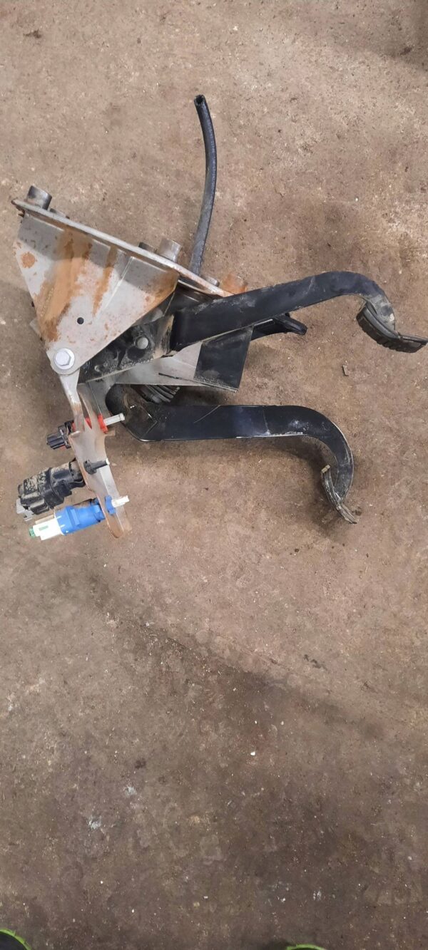 b711180bcee19bde1de7f3e24b9258a5