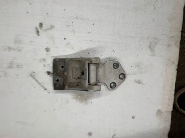 2727842611afe037352b3164ed901a51