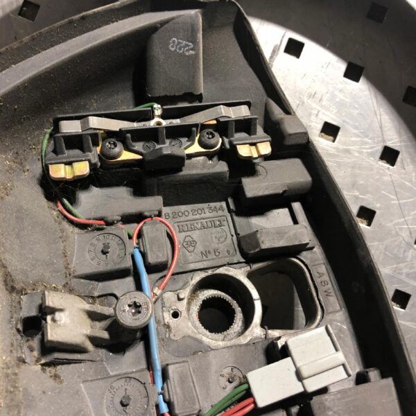 2fe02e48d4841a33869f8442589210a8