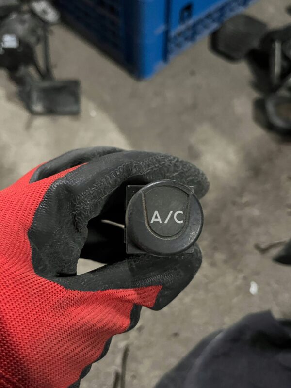 f60a93628c03e95e7c9bc979efd64afc