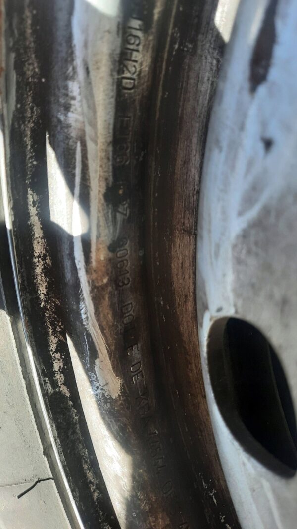 2d0c35dc01854d41ebbfdfde2b7d43f4