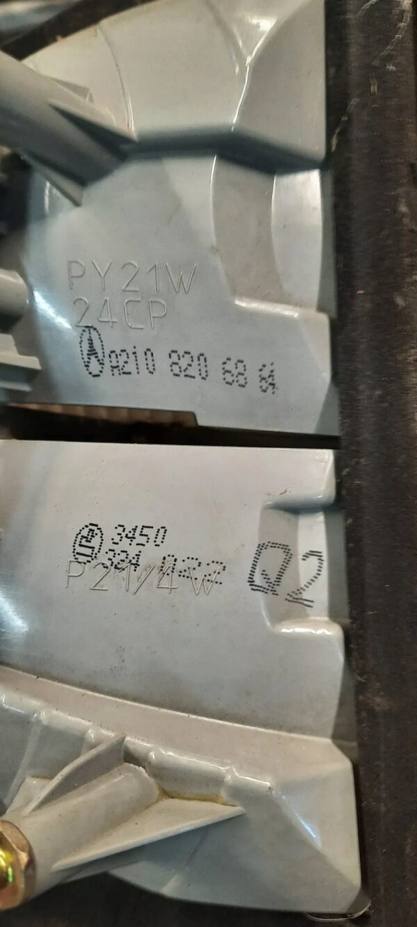 30b987644f5c4ae4c61e4a24eca0bb18