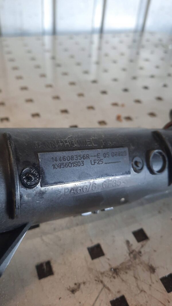 3353aef1d10be4f56934b7c00a954571