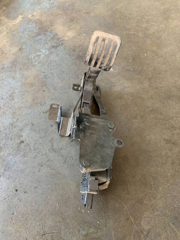 e1529935440f8bcf9025a913dadc0fc6