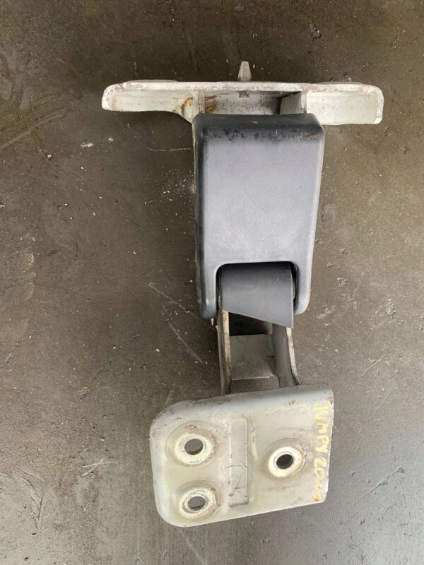 2585081adee245ef9248703a56366a16