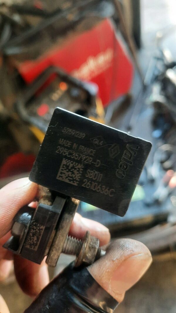 f551c7e0596c6ad67a5e5319c8a0fdcf