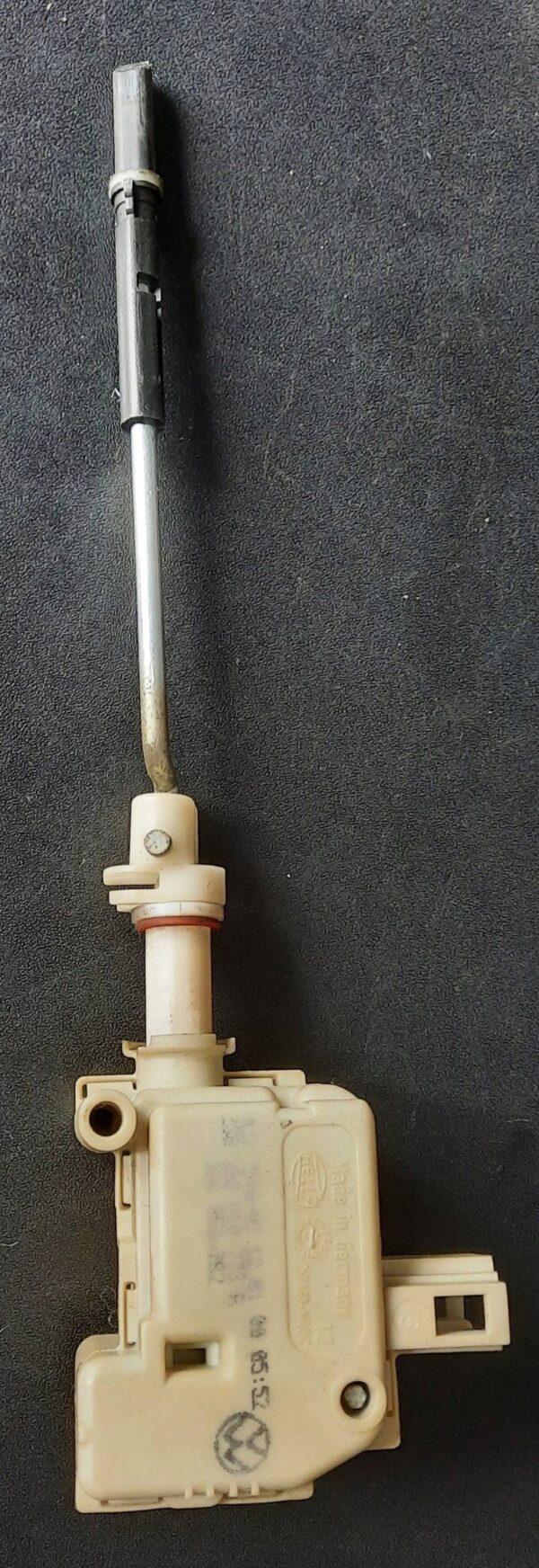 d62af0f3b21d91cc39a56d833ddfe73a