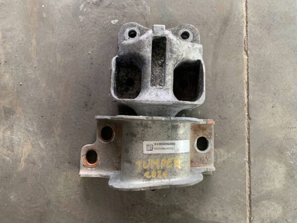 0eb7f3edfb995607c62a8f299cbcc8a3