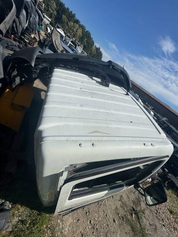 324d3dffa3aa6a0451a58465610f5715