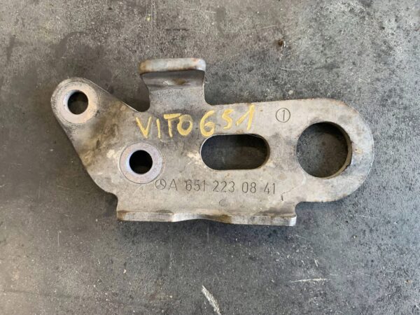 40b11163d2fbc561e20b70e9e5215f3a