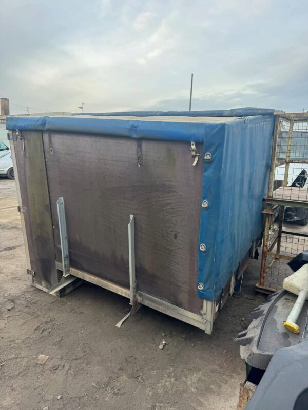 d78b892ded3fb8e64dbfd979323dbb98