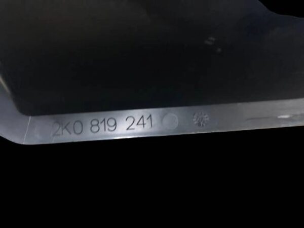 7b05c151615fe81780785ccc5948e85b