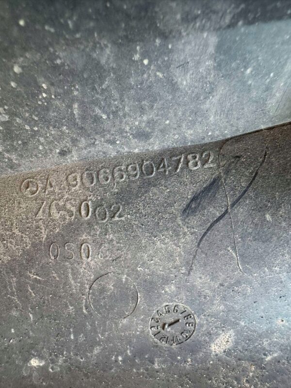 f52305157fcc6570aa842e2fa355f759