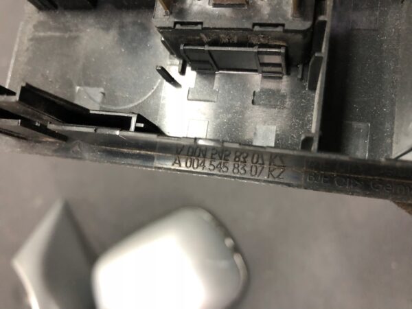 acdbfb5a8abdf30a1dc20edfd6d8b36b